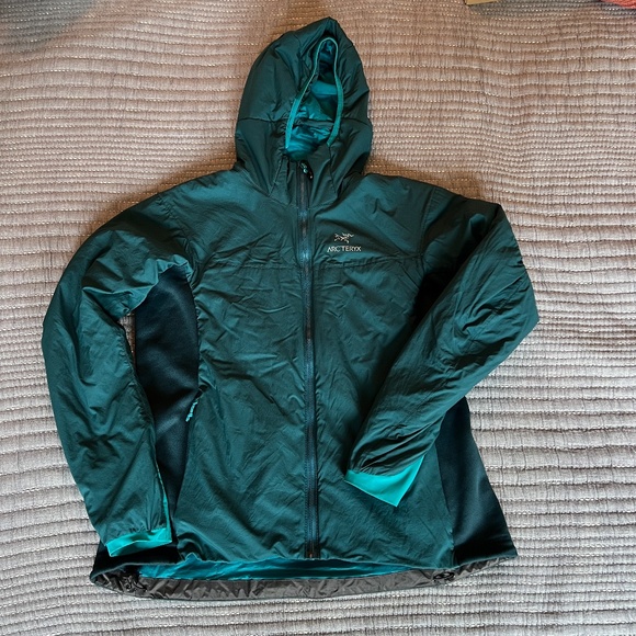 Arcteryx Atom LT Jacket Women's 2016 version XL - Picture 2 of 11